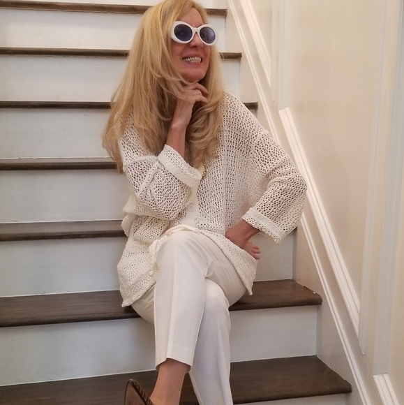 Tapemeasure NY Ex. Cond & Cleaned Fisherman Crochet Coverup Blouse, M, $25 - Picture 12 of 16